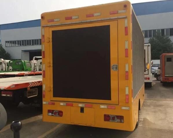 Dongfeng 4X2 Mobile Advertising Truck Outdoor Super Bright Display LED Billboard Truck