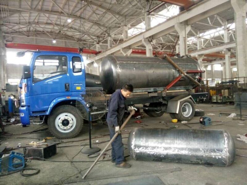 Sinotruk HOWO 8X4 20cbm Vacuum Sewage Suction Tank Truck