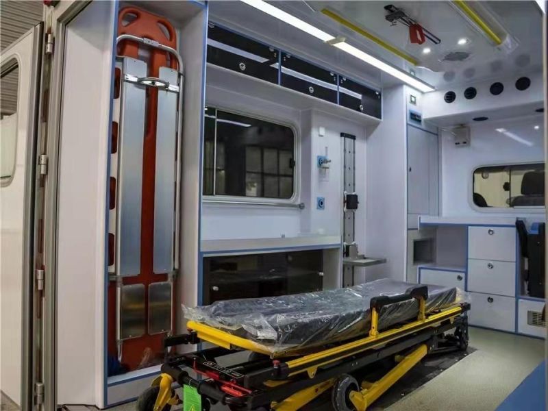 Ive-Co 4*2 Box Type ICU Ambulance 170HP