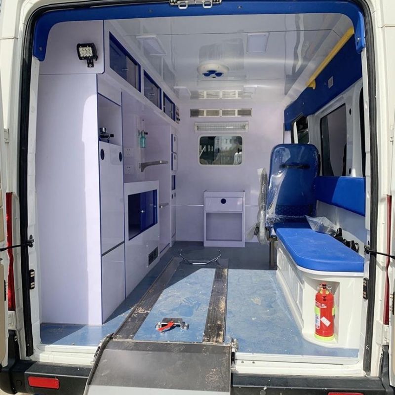 Transit V348 Monitoring Ambulance Euro 5 Short Axis Standard Roof Version White+Red Yuzhou Brand 140km/H 2933 for Sale