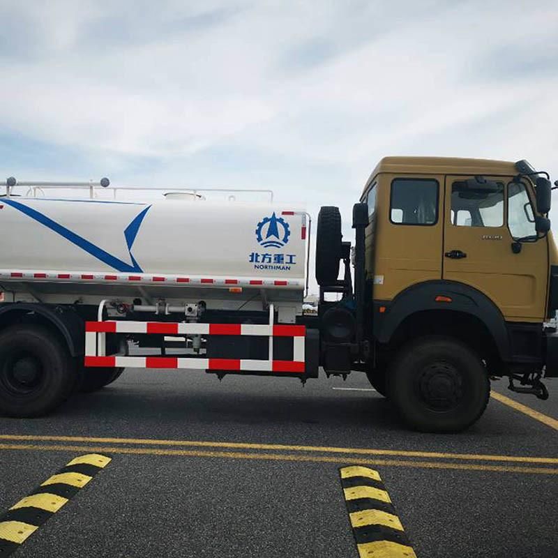 Beiben 4X4 Water Tank Trucks 10m3 Shenzhen Sprinkler Spray Truck