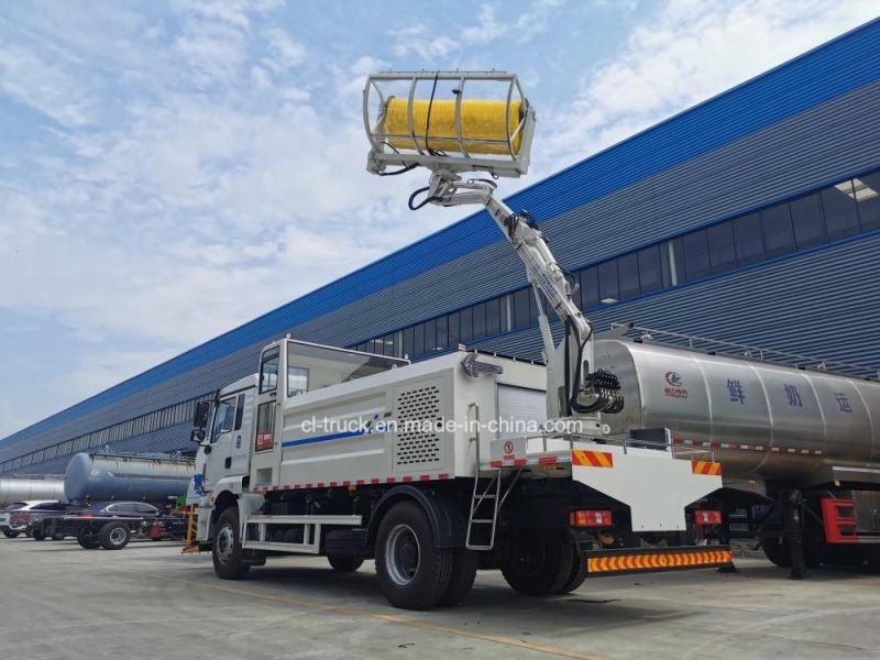 Shacman Water Tank Truck