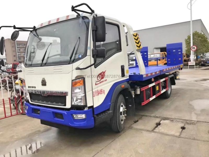 China Sinotruk HOWO 4X2 6 Wheels Flat Bed Wrecker Towing Recovery Lift a Car by Remote Control Folding Arm Crane Tow Truck