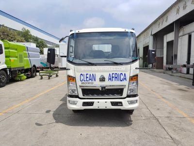 HOWO Road Sweeper Truck with Rear Spay