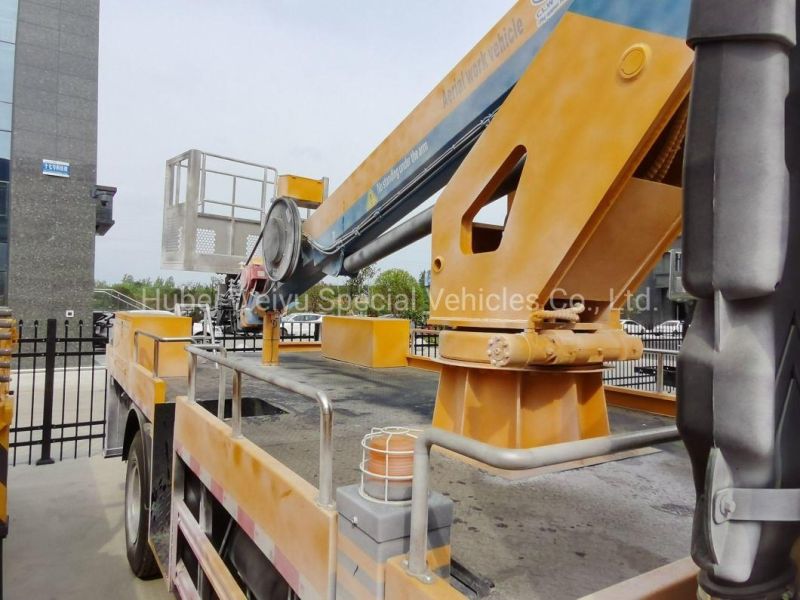 Aerial Work Truck with Bucket Plaform 20m 22m 24m Mobile Boom with Lift Crane for Construction