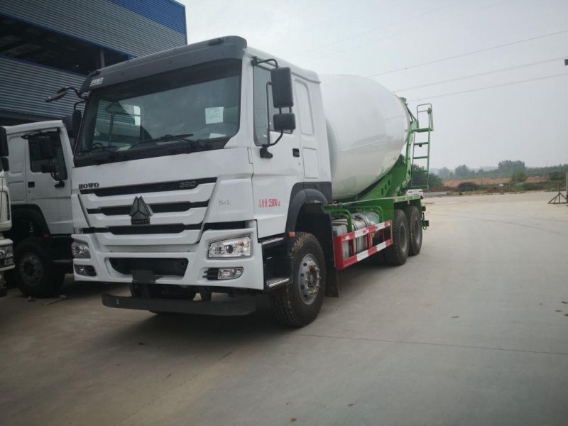 Sinotruck 8cbm 6*4 Concrete Mixer Truck Cement Mixing Truck