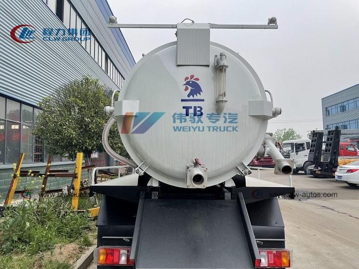 Hot-Sale Sinotruk HOWO 8m3 4*2 Vacuum Suction 8, 000L Sewage Truck