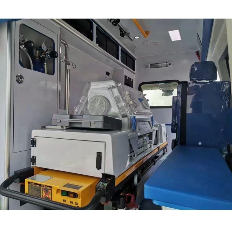 Hospital ICU Doctor Car Mobile Ambulance Rescue Vehicle for Sale