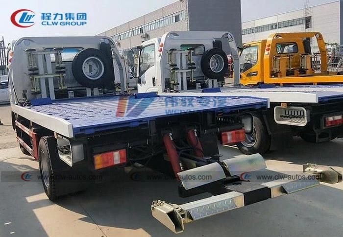 Popular Chinese Sinotruk HOWO 4X2 Platform Towing Truck 4t Flatbed Road Rescue Wrecker Truck