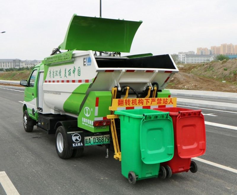 Dongfeng Rear Loading Garbage Compactor Truck The Volume of Garbage Can Is 4 Cbm