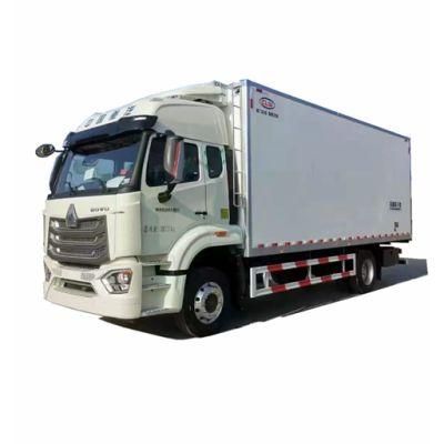 Sinotruck 4X2 6.8m 10 Ton Cooling Van Refrigerator Freezer Truck