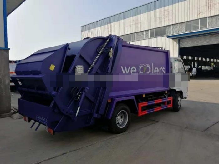 Factory Price Japanese 4*2 5m3 5cbm Self Compressed Waste Removal Vehicles 4-5tons Compactor Garbage Truck