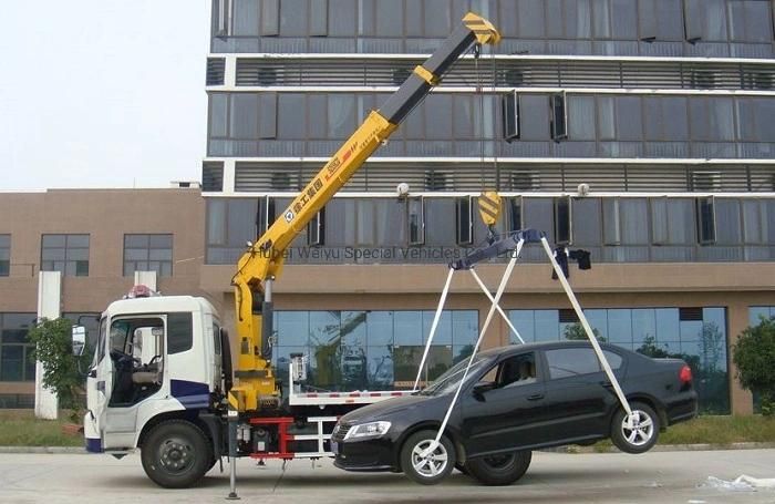 Road Recovery Dongfeng Integrated Tow and Crane Mounted 4ton Wrecker Truck