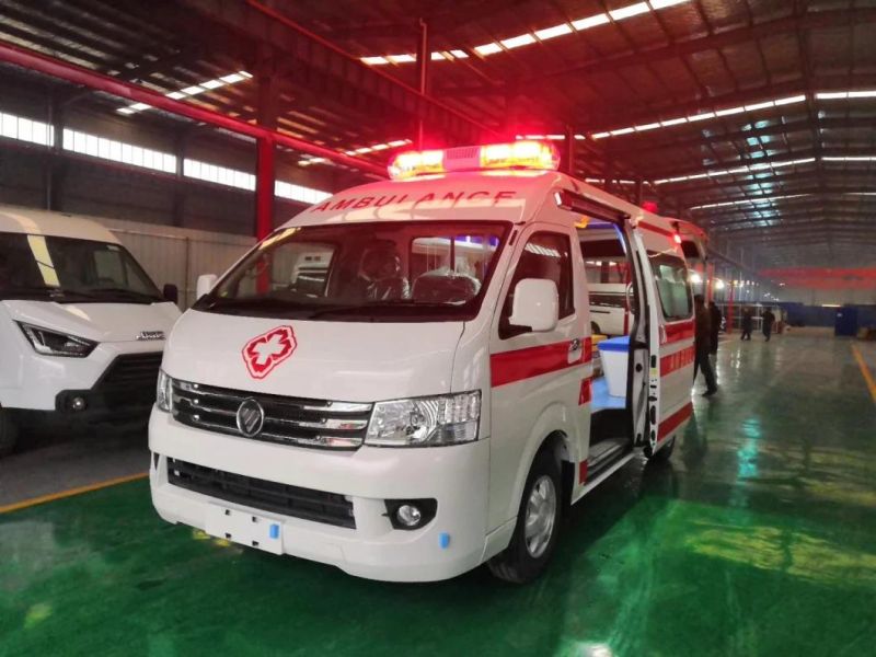 Good Quality Brand New Foton Dongfeng 4X2 Ambulance Patient Monitor Diesel Ambulance Vehicle with Folding Stretcher