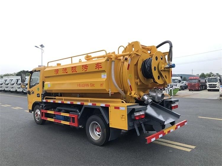 Dongfeng 4 * 2 Cleaning and Suction Truck, Sewage Suction Truck
