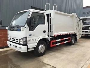 Isuzu 600p 4*2 4-6cbm Compressed Garbage Truck