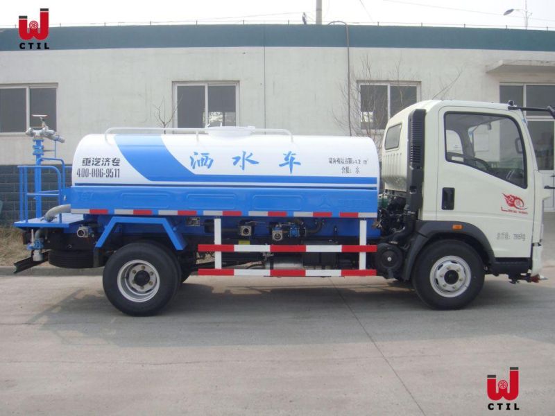 Sinotruk Light Duty Truck Highway/Road/Street Cleaning Sprinkler Truck