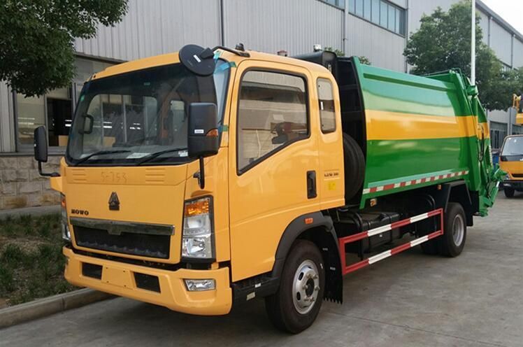 Sinotruk HOWO 4X2 Compress Garbage Truck with 266 HP for Sale