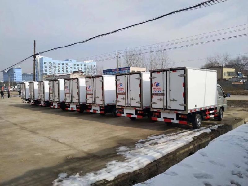 Good Quality Dongfeng 4*2 Refrigerator Food Truck
