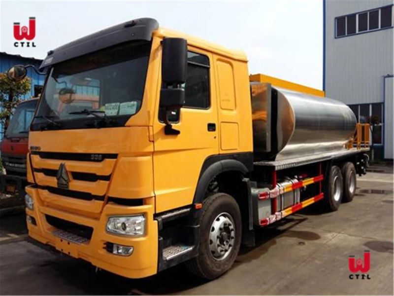 4X2 Sinotruck HOWO 290HP 10 Cbm Intelligent Control Asphalt Distributor Truck