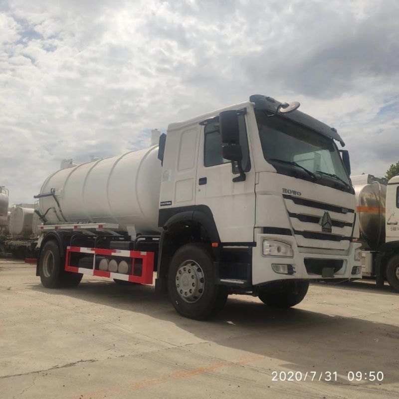 China Heavy Duty 6 Wheels Cleaning 250-350HP Sewage Suction Truck