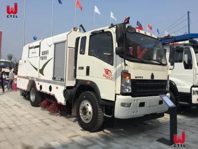 China Sinotruk 4X2 Euro 3 Water Cleaning Road Sweeper Truck