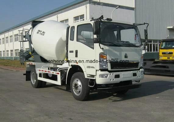130HP 4X2 Sinotruk HOWO 4m3 Concrete Mixer Truck