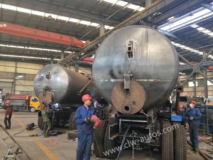 Sinotruk HOWO 16000liters Sludge Cleaning Sewage Suction Tank Truck with Italy Brand Vacuum Pump