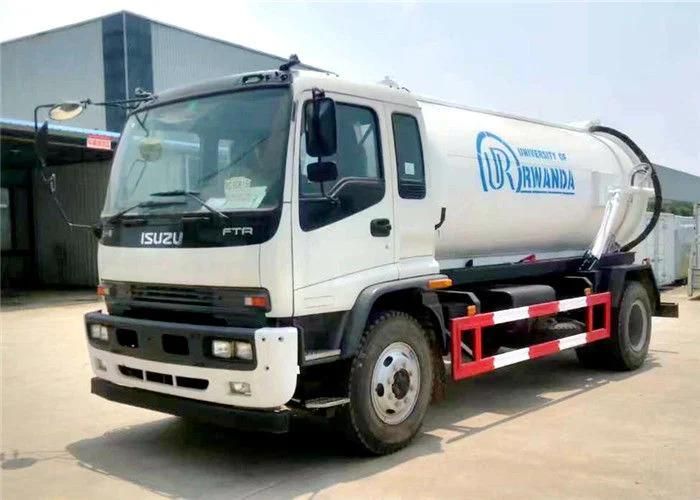 Small Dongfeng 3cbm 4cbm 3000L 4000L Waste Collector Sewer Cleaning Truck