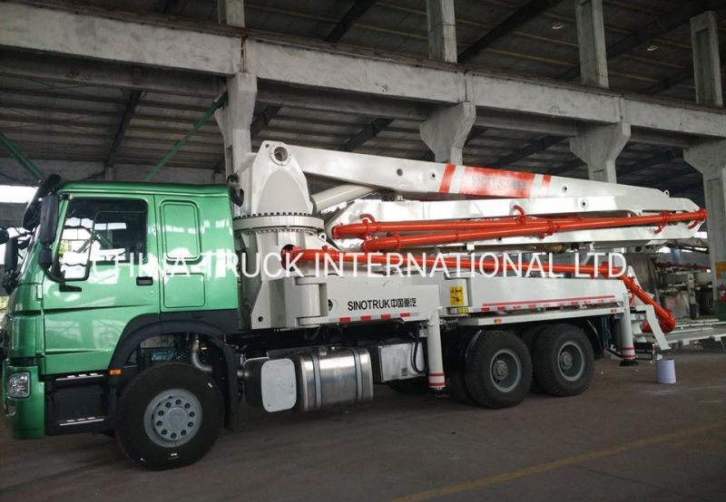 Sinotruk HOWO 4X2 6X4 Concrete Pump Truck for Construction