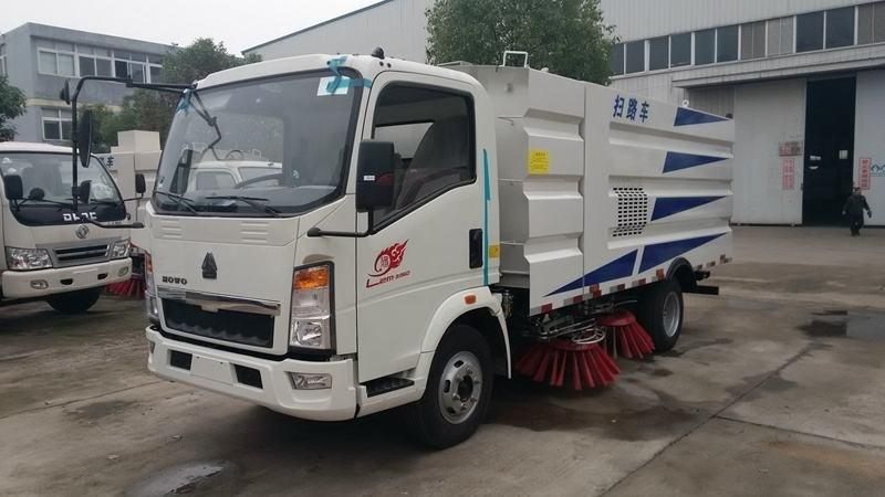HOWO Light Small Mini Cleaning Washing Road Sweeper Truck for Street Airport