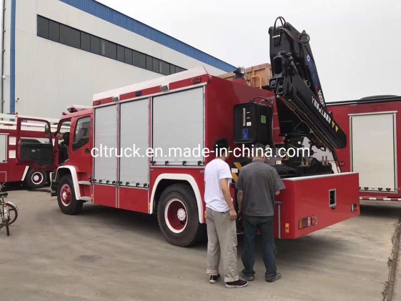 Japan Brand 4000liters 5cbm 4X2 Water Fire Fighting Rescue Truck with Crane for Sale