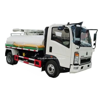 Good Quality HOWO Light 4X2 Vacuum Fecal Suction Truck 5000liters 4000liters