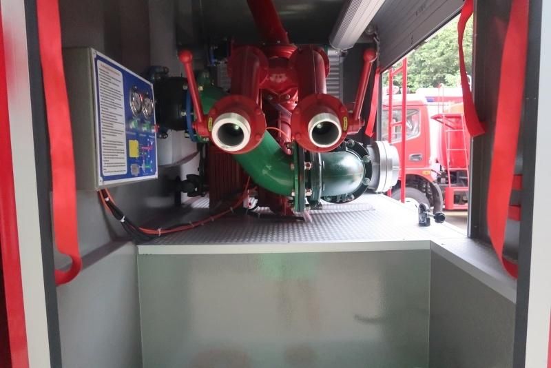 HOWO 4X2 Heavy Duty Forest Fire Truck
