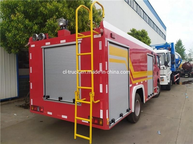 Good Quality Isuzu 700p 4X2 Type Model Water Foam Fire Engine Truck 4000liters 3000liters