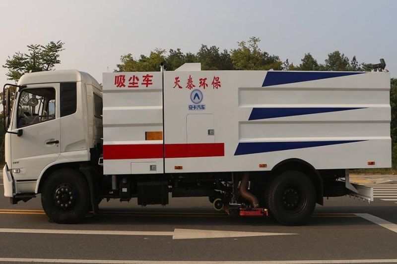 Dongfeng Road Washing and Sweeping Vehicle 10tons Vacuum Truck Mounted Road Sweeper