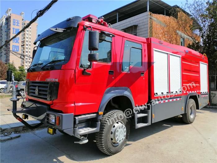 Sinotruk HOWO 4X4 Offroad Fire Rescue Truck with 4000L-6000L Water Foam Tank Fire Engine Fire Fighting Truck