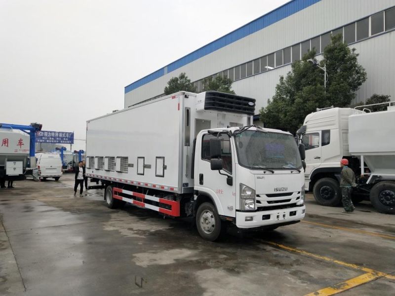 Isuzu 4X2 Small 3tons 4tons 5tons 6tons 8tons 10tons Live Animal Transport Vehicle Refrigerator Truck for Live Baby Chicken