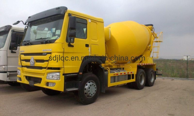 Sinotruk HOWO 336HP Left Hand Driving Concrete Mixer Tank Truck