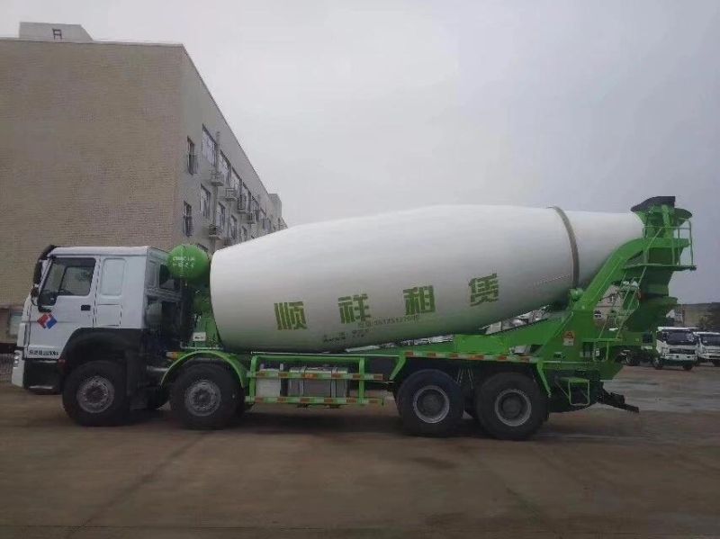 Manufacturer HOWO 12 Wheels 16cbm 18cbm Cement Concrete Mixer Truck