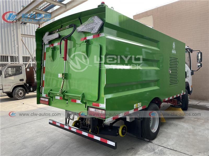 Sinotruk HOWO 1.5cbm 1500liters Water Tanker 4cbm 4000liters Dust Tanker Road Cleaning Sweeper Truck