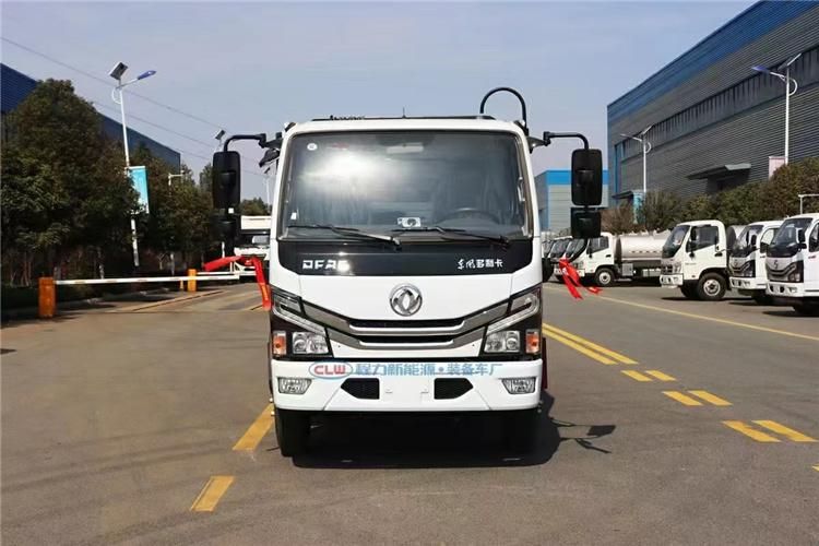 New Design of 6m3 Compress Garbage Truck Loaded Urban Garbage with 240L or 660L Trash Bin for Environmental Sanitation