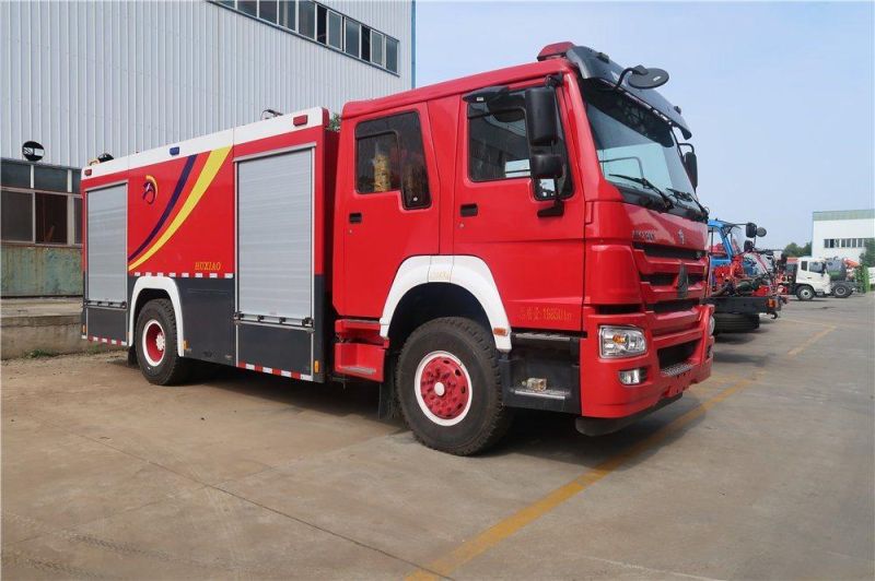 HOWO 4X2 Stainless Steel Water and Dry Powder Fire Truck 8000liters