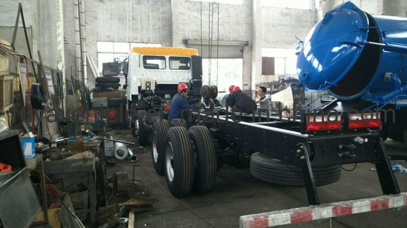 Dongfeng Sewage Suction Fecal Suction Truck for Industrial Liquids