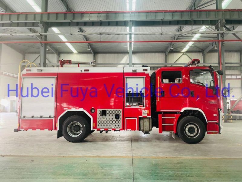 Isuz U 3000 Gallon Fire Fighting Truck Water Foam Tank