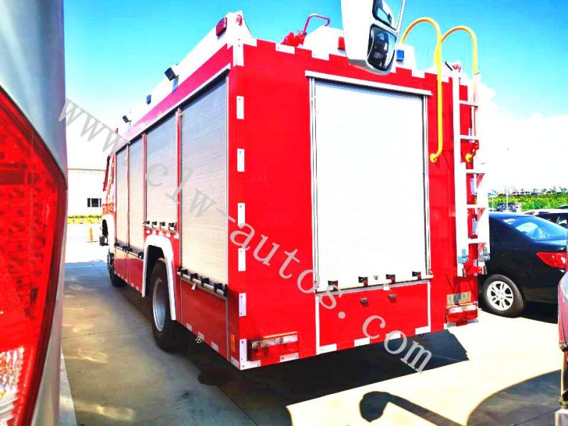 Dongfeng 4X4 Fire Fighting Fire Rescue Trucks 6 Ton Water Tanker Foam Fume Tanker Fire Trucks