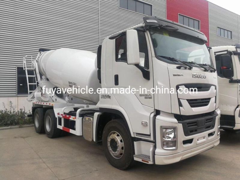 Japan Brand Isuz Giga 6 Cubic Meters 8cbm 6X4 Concrete Mixer Bowsers for Sale