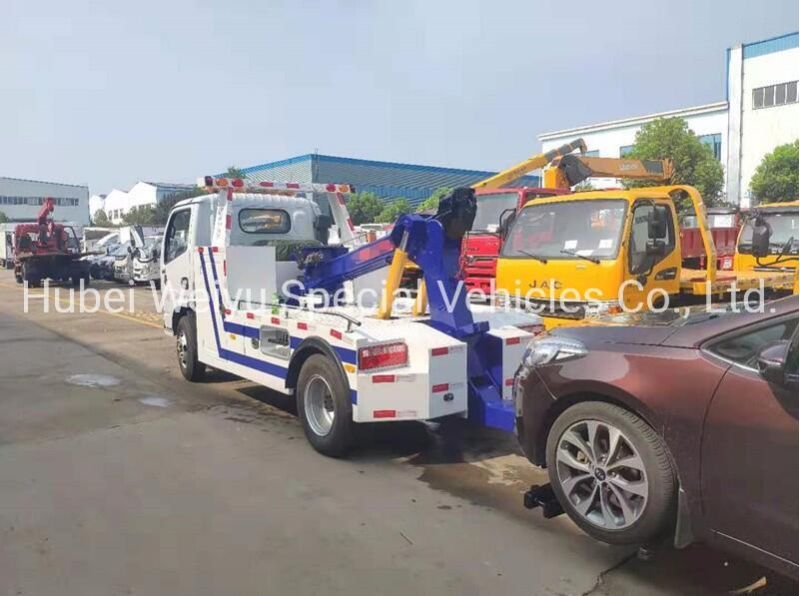 4tons Recovery Tow Truck Dongfeng 120HP 4t Road Wrecker Towing Car for Sale