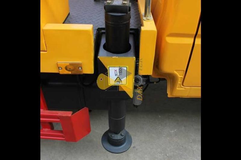 China Daxlifter 16m High Altitude Operation Truck with Lifting Hook