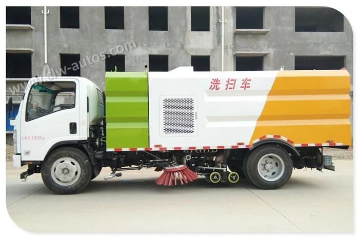 Isuzu 5tons Multi-Function Road Sweeper Equipment Sweeping Width 3.5m Working Area 56000m2/H